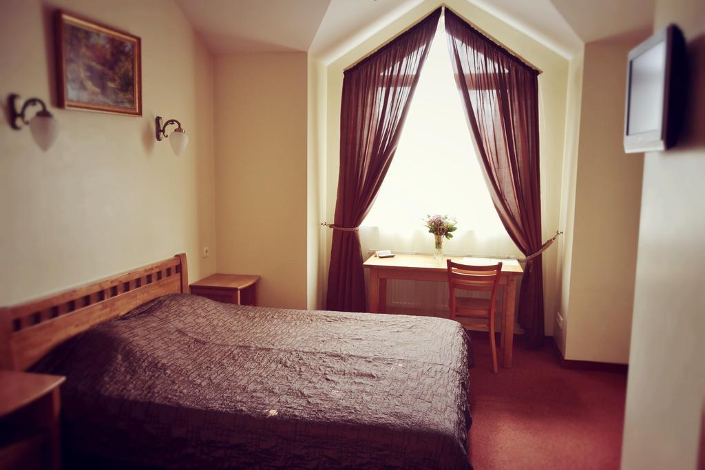 Riverside Hotel Riga Room photo
